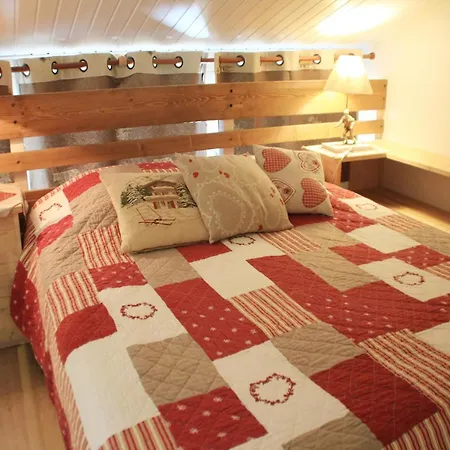 In Near Aquatic Centre Apartman *